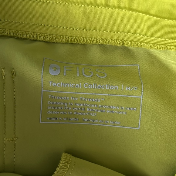 Figs scrubs - Picture 5 of 8